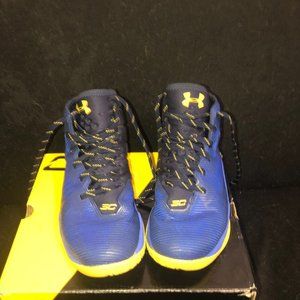 Slightly used Curry 3